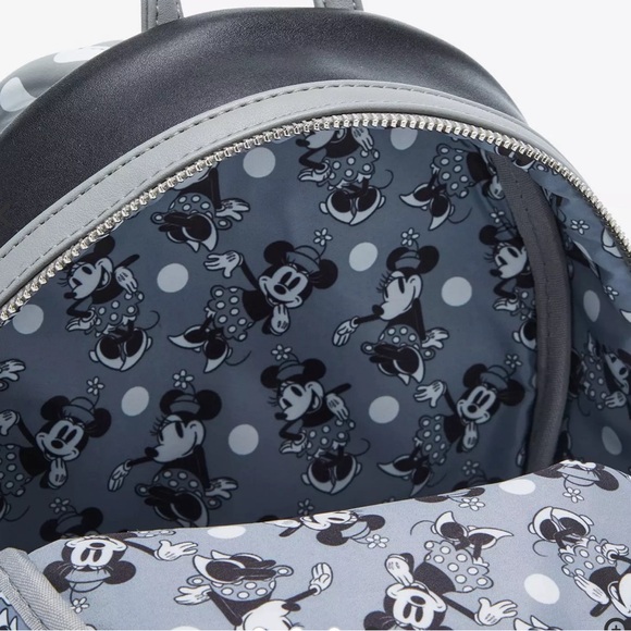 Loungefly Disney Steamboat Willie Minnie Mouse Figural Mini Backpack - Picture 3 of 7